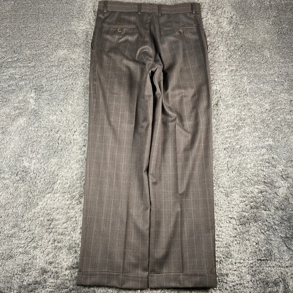 Jos A Bank 2 Piece Suit Mens 41R Blazer 35x31 Pant Brown Windowpane Wool Joseph